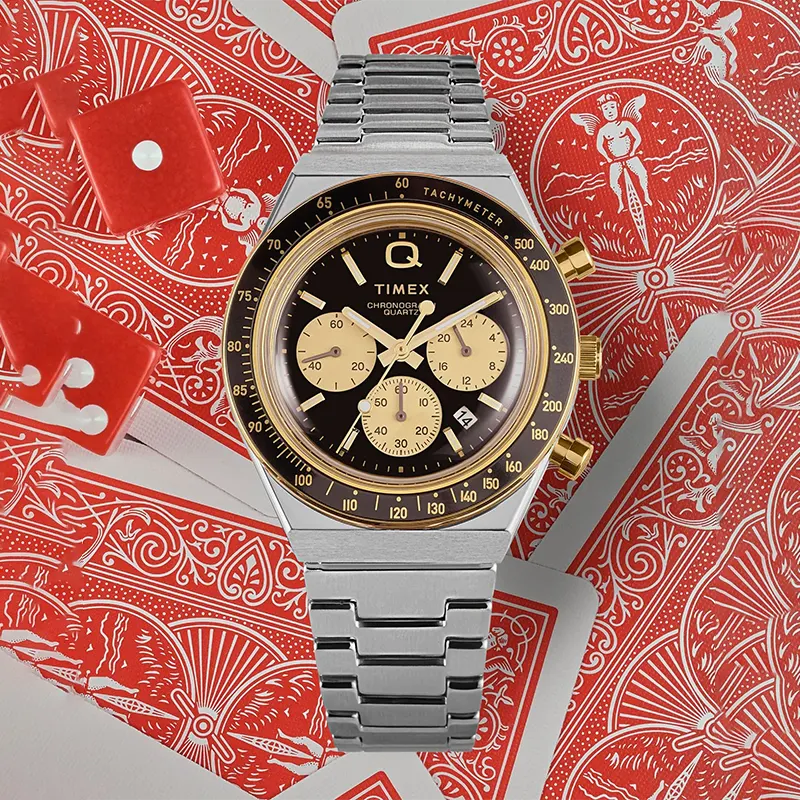 Timex Q Diver Quartz Black Dial Chronograph Men's Watch- TWEG26404 watch dial and case detail